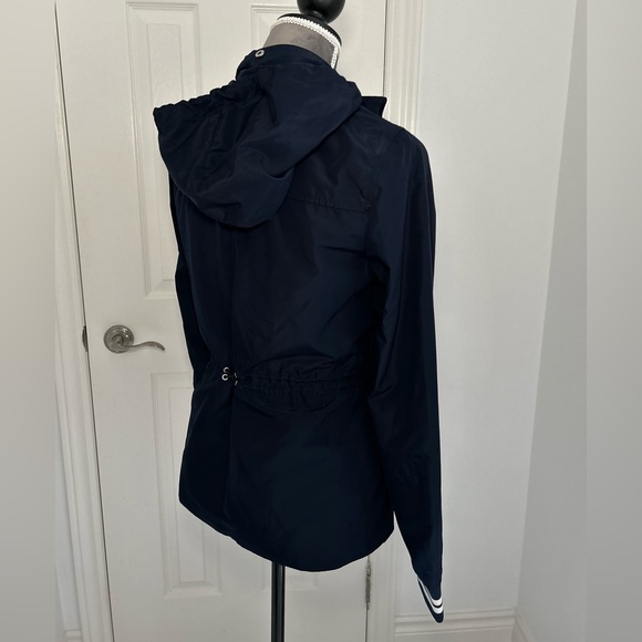 navy blue wind breaker - Picture 2 of 3